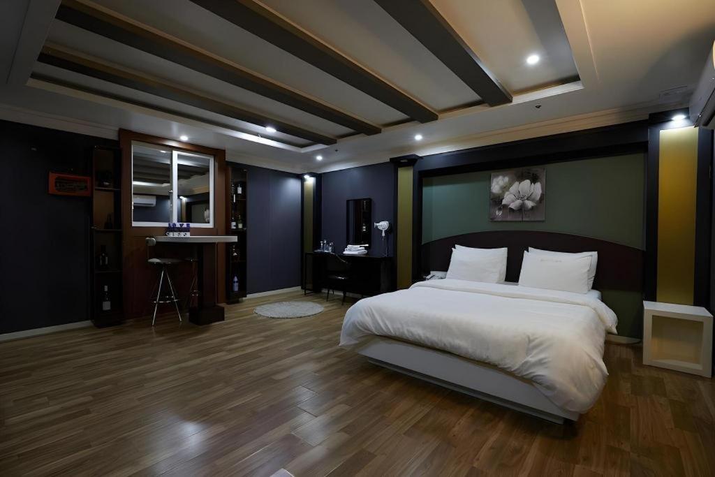 Hotel Head-One Uijeongbu Luaran gambar